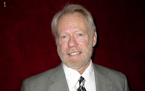 legvold robert