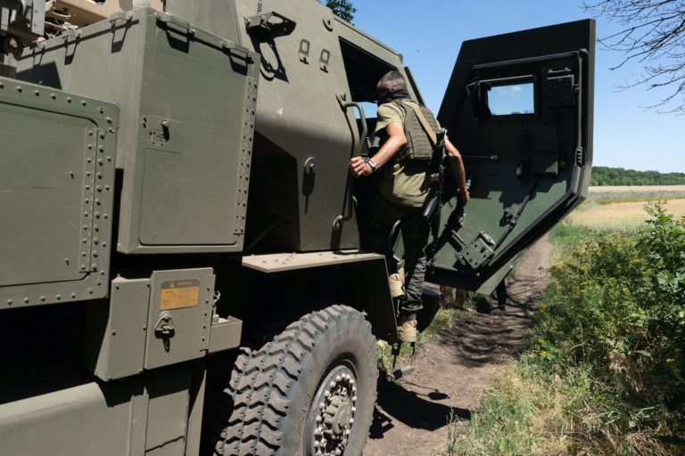 Himars vehicle 